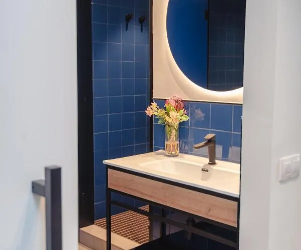 Hostel Latroupe La Granja Μπιλμπάο