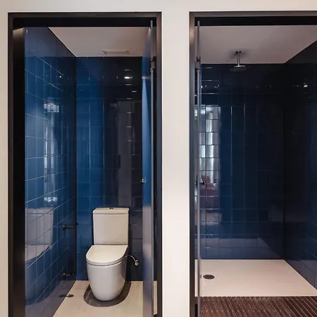 Latroupe La Granja ビルバオ