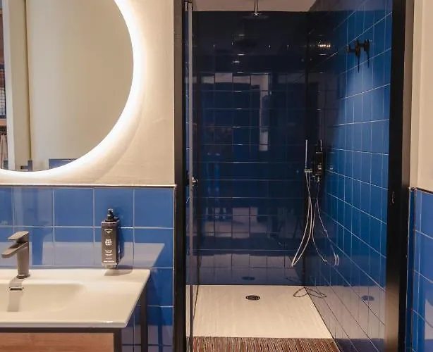 Latroupe La Granja ホステル *