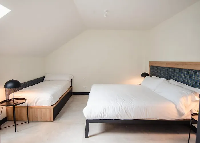 Latroupe La Granja ホステル *