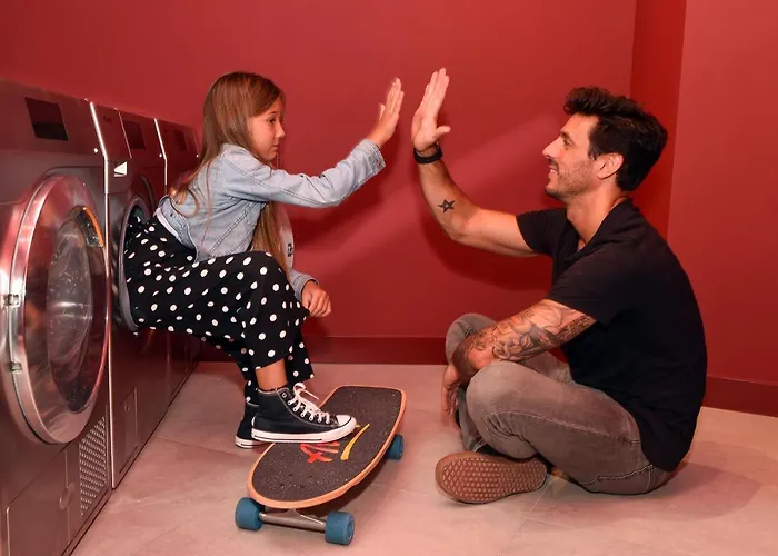 ホステル Latroupe La Granja *